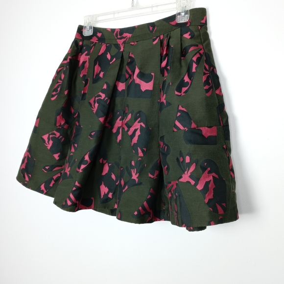 Banana Republic Green and Pink Camo SkirtSize 6 - Picture 3 of 7